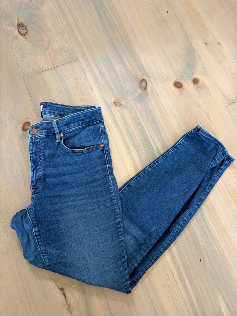 LOFT Curvy Skinny Jeans Size 28/6